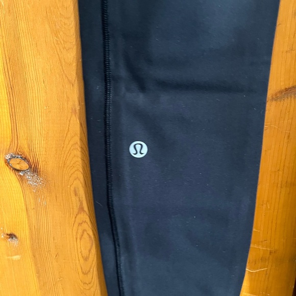 lululemon - speed up tights - Picture 3 of 6